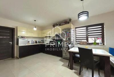 Casă cu 5 camere cu Teren 500 Mp în Central - 3