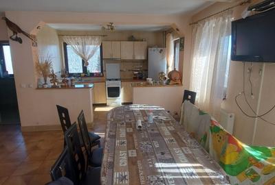 Oportunitate de investitie - Pensiune de vanzare in statiunea Ranca, jud. Gorj - 14