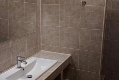 Casă cu 4 camere cu Teren 300 Mp în Braytim - 4