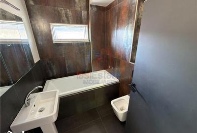 Apartament cu 3 camere în Copou - 1