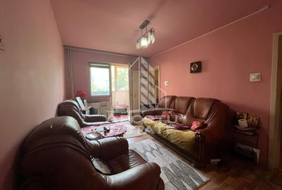 Apartament cu 3 camere, centrala proprie, etajul 1, zona Sagului - 3