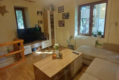 Apartament 4 camere zona prefectura - 1
