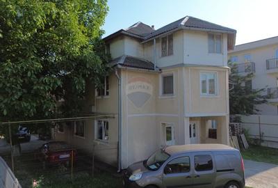 Casă cu 8 camere cu Teren 700 Mp în Vasile Alecsandri - 14