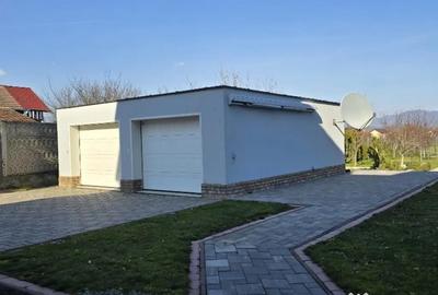 Casă cu 5 camere cu Teren 665 Mp în Progresul - 2