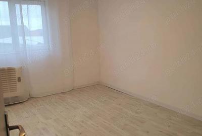 Garsoniera de vanzare, disponibila - 10