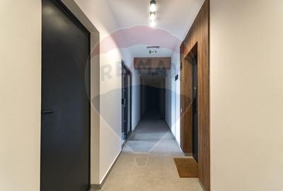 Apartament cu 2 camere decomandat, mobilat în Tractorul - 15