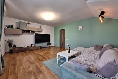 Apartament cu 3 camere, 81 mp, parcare, zona Eroilor