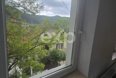 Casă individuală cu 2 camere cu Canalizare în Schei - 5