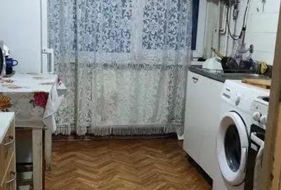 Apartament cu 3 camere semidecomandat în Cornișa - 3