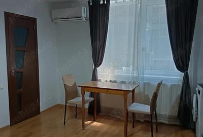 Vand Garsoniera sau schimb cu o alta loca?ie