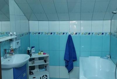 Casă cu 5 camere cu Teren 260 Mp în Central - 5