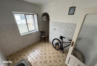 Apartament cu 3 camere în Central - 6