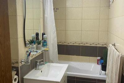 Apartament cu 3 camere decomandat în Central - 2