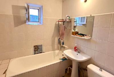 Apartament cu 3 camere decomandat în Nicolina - 6