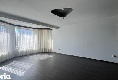 Casă cu 5 camere cu Teren 451 Mp în Pod - 8