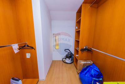 Casa cu 7 camere de vanzare la drumul principal cu 2 in... - 13