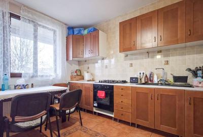 Casa spa?ioasa de vanzare Strada Republicii nr. 1... - 2