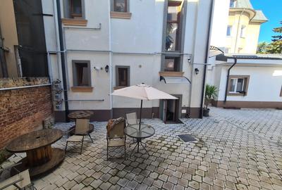 Casă individuală cu 18 camere cu Canalizare în Calea Călărașilor - 3