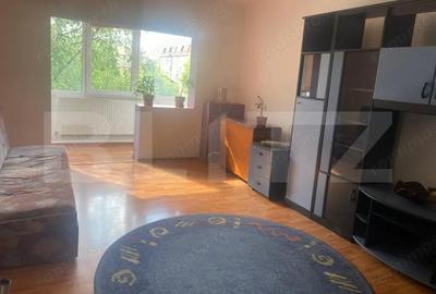 Apartament cu 4 camere decomandat în Soarelui - 3