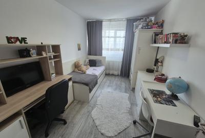 Apartament cu 2 camere decomandat în Baba Novac - 8