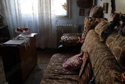 Vand apartament 4 camere Bucure?ti, sector 6 Vand apartament 4 camere Bucure?ti, sector 6 - 4