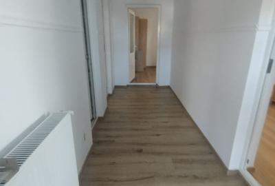 MEDEEA 3 CAMERE  IN VILA, CURTE SEPARATA, GARAJ  175 MP PRET 139.000 EURO - 9