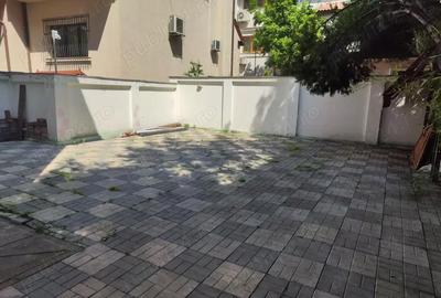 Casă cu 5 camere cu Teren 243 Mp în Herăstrău - 11