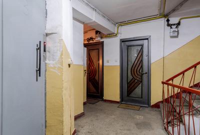 Apartament spațios, modernizat, 2 camere – Bd. Cosminului - 25