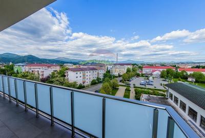 Penthouse cu 4 camere nedecomandat în Central - 6