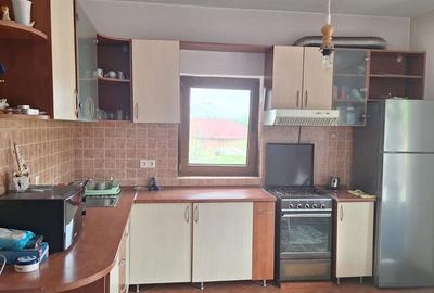 Casă cu 4 camere în Teiușu - 4