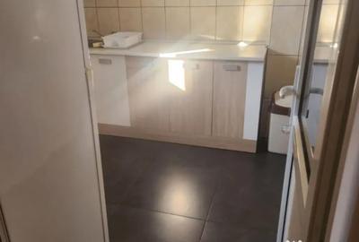 Garsonieră în Apărătorii Patriei - 3