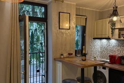 Studio de LUX pe Calea Victoriei 25 in inima Capitalei! - 3