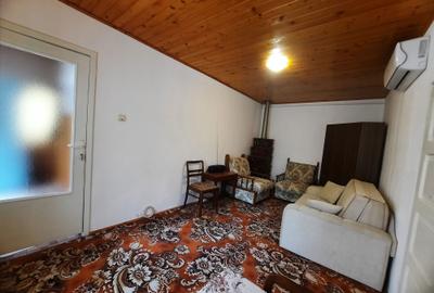 Casă cu 2 camere în Podul Vadului - 5