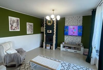Casă cu 4 camere în Satu Nou de Sus - 7