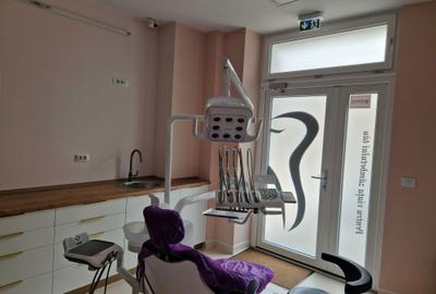 Spațiu comercial, de 50 mp, în Exterior Vest - 1