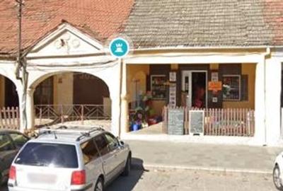 Spațiu comercial, de 100 mp, în Central - 4