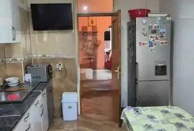 Vand apartament 4 camere