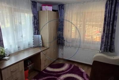 Casă cu Teren 995 Mp în Unirea - 10