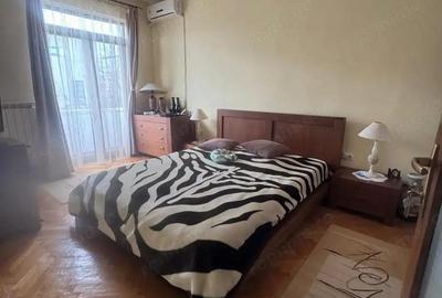 Apartament 3 camere zona Peninsulara - 9