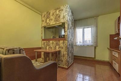 LIPOVEI - 2 Camere - Decomandat - Centrala proprie - 3