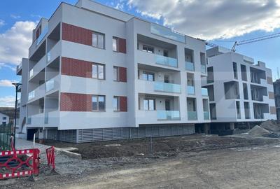 Apartament Bloc Nou zona Zavoaie - 3