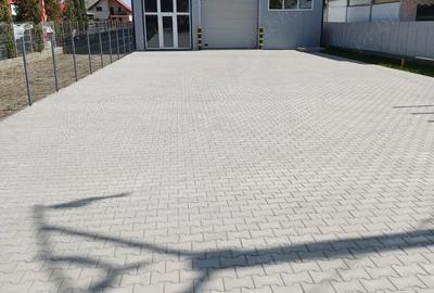 Spațiu comercial, de 516 mp, în Central - 4