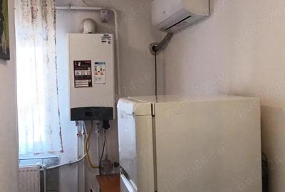 Garsonieră decomandată în Rovine - 9