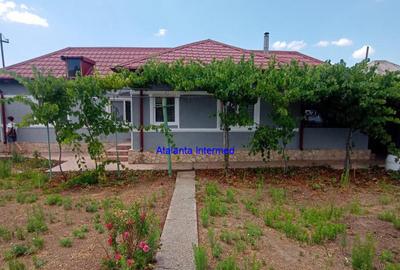 Casa de vanzare Valu lui Traian - 1
