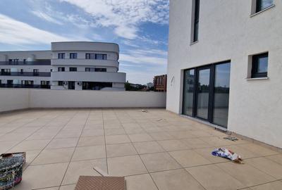 Penthouse cu 3 camere decomandat în Timpuri Noi - 2