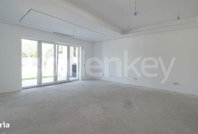 Casă cu 5 camere cu Teren 434 Mp în Central - 2