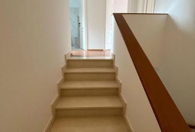 Casă cu 3 camere cu Teren 236 Mp în Central - 17