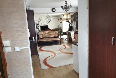 Vila 8 Camere si Curte  Spatiu Ideal pentru Familie Mare sau Investitie - 7