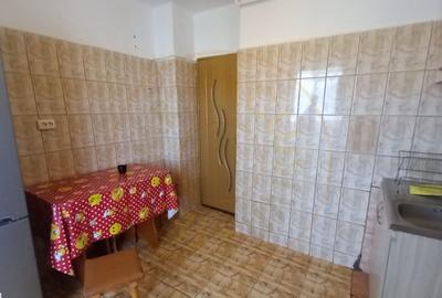 De Inchiriat Apartament 2 camere Pitesti - Tudor Vladimires - 6