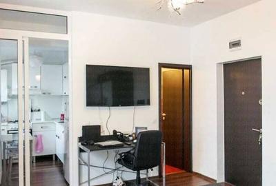 Garsonieră decomandată în Central - 2